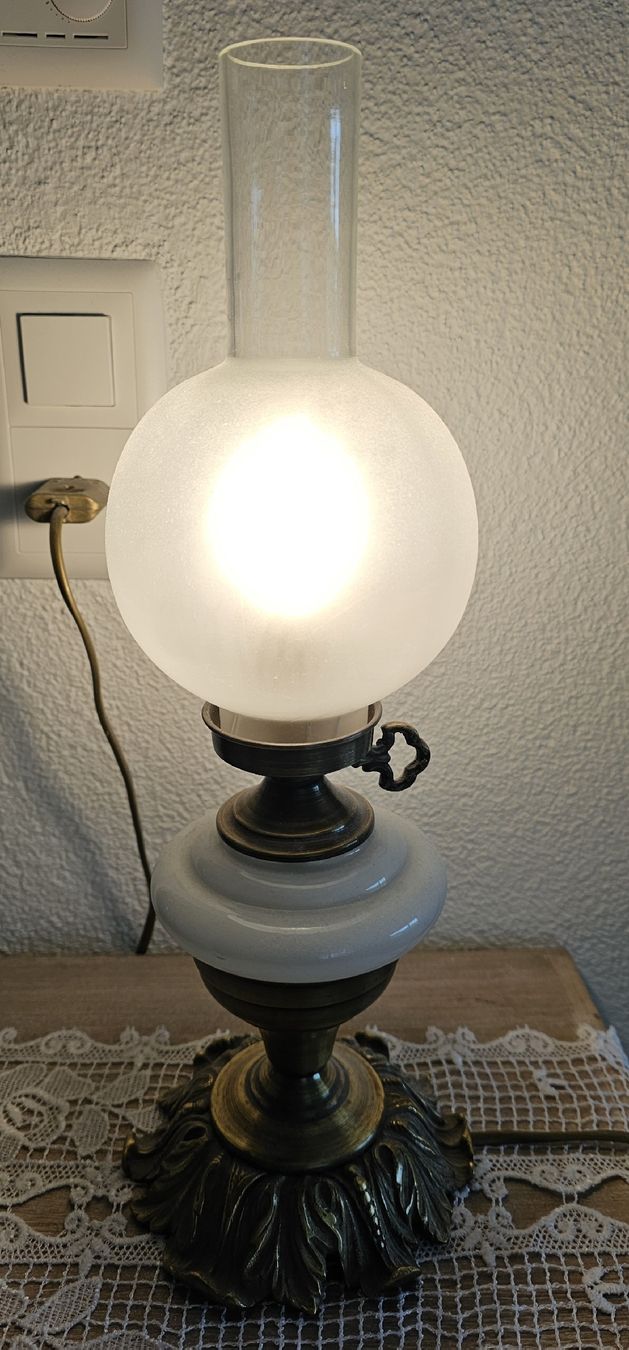 Lampade: VINTAGE - STIL LAMPE – Nuovo (secondo la descrizione) da Laupen BE venduto da AUSSIEGIRL1109