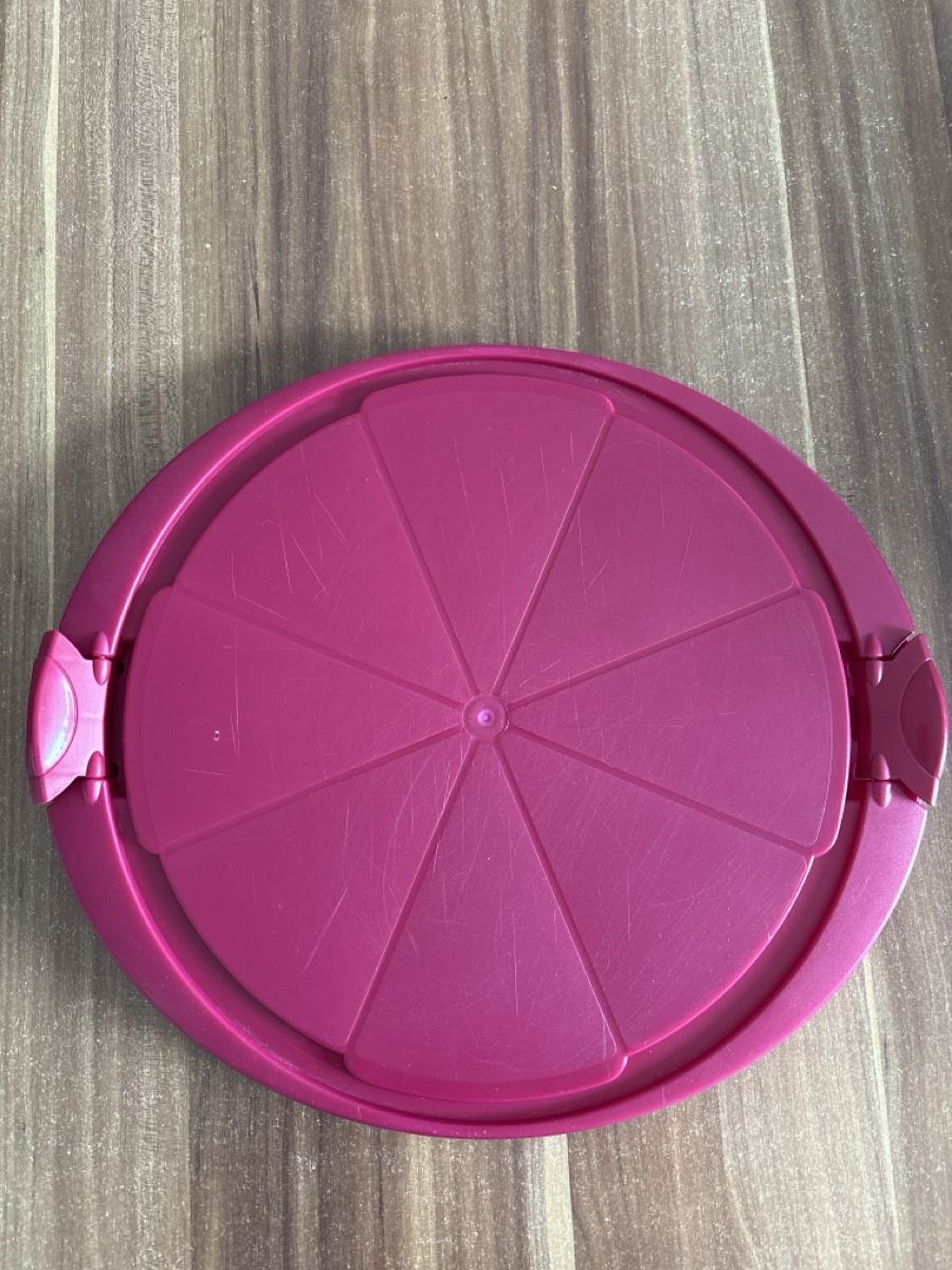 Sonstige Dekorationen & Accessoires: Boîte à tourte avec couvercle – Gebraucht aus Reconvilier von Audrey_11 2