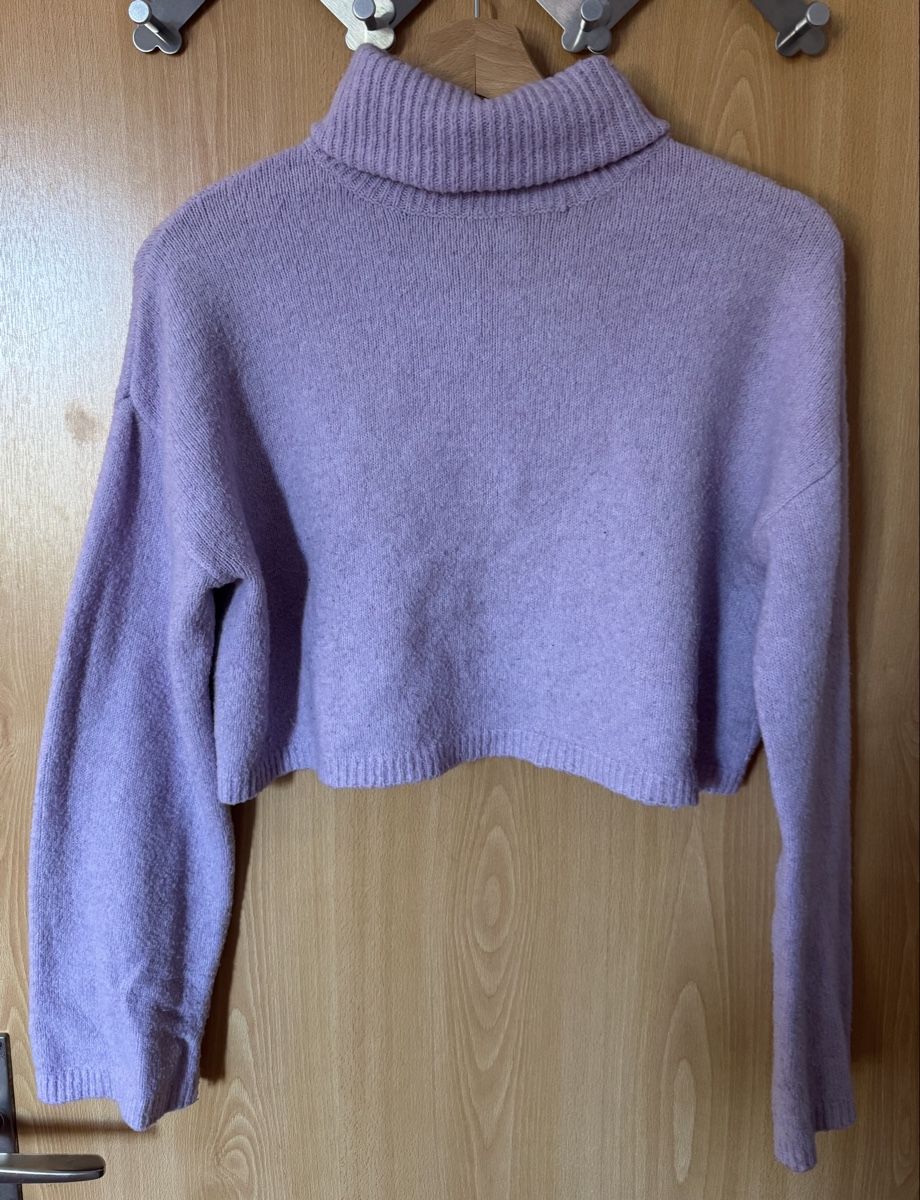 Bershka Maglioni & Felpe: Crop-Pullover in Lila – Usato da Ins venduto da maximal_30CHF