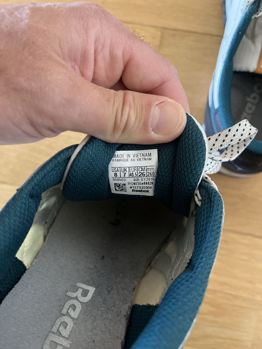 Reebok Scarpe da uomo: Reebok Classic Leather  – Usato da Luzern venduto da rei_vjr8 4