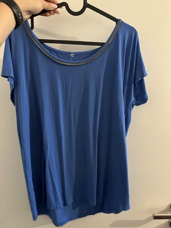 Damen T-Shirt blau Grösse L mit Verzierungen neu