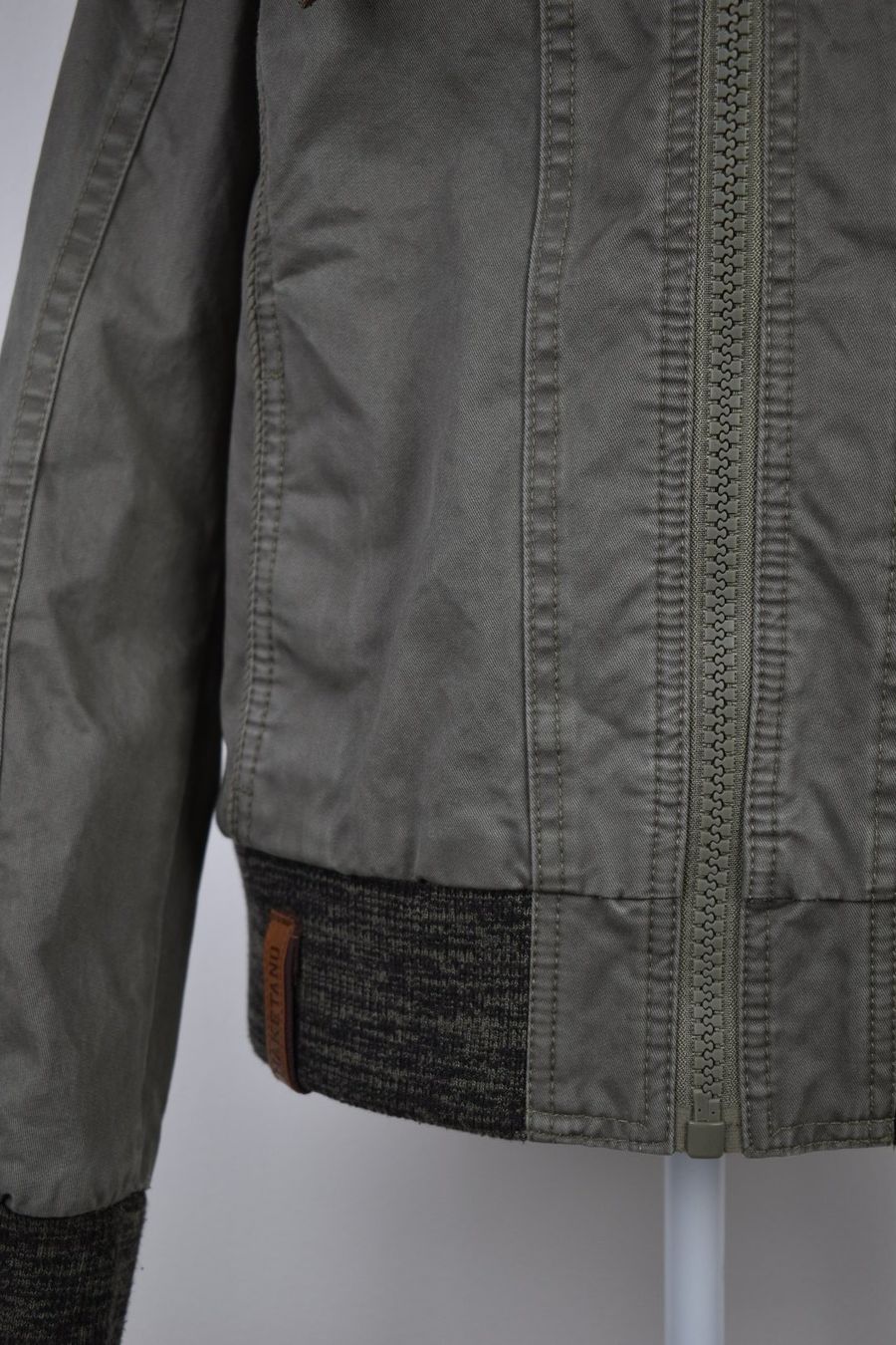 Naketano Jacken: Naketano Jacke Gr.M – Gebraucht aus Nürensdorf von 2ND_STORY 3
