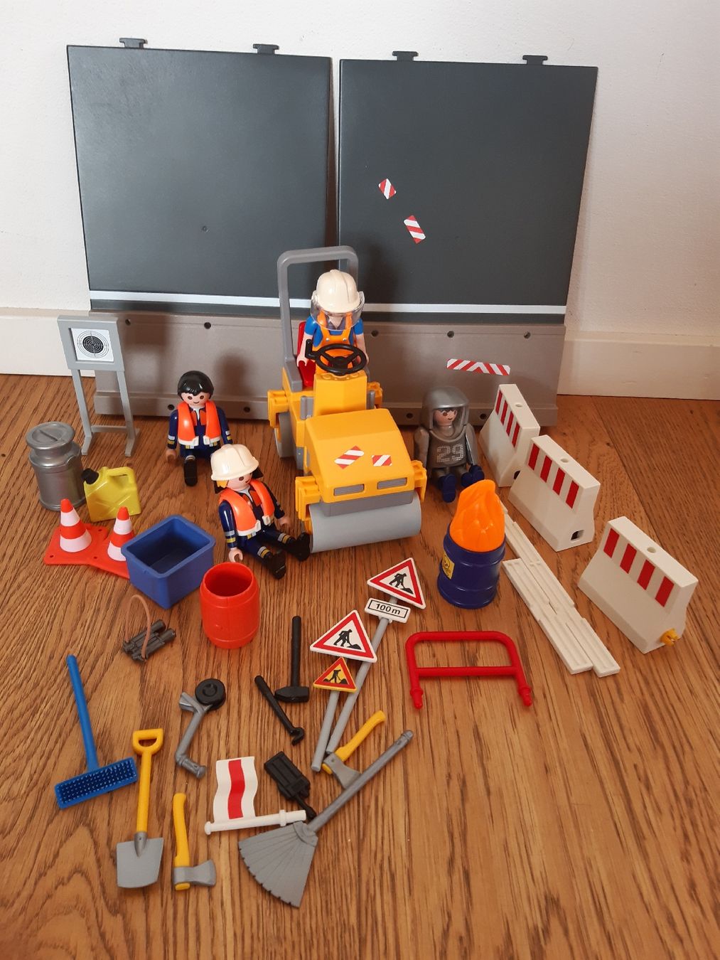 Playmobil Jouets: Diverse Playmobilteile – D'occasion à Spiegel b. Bern par hopplas