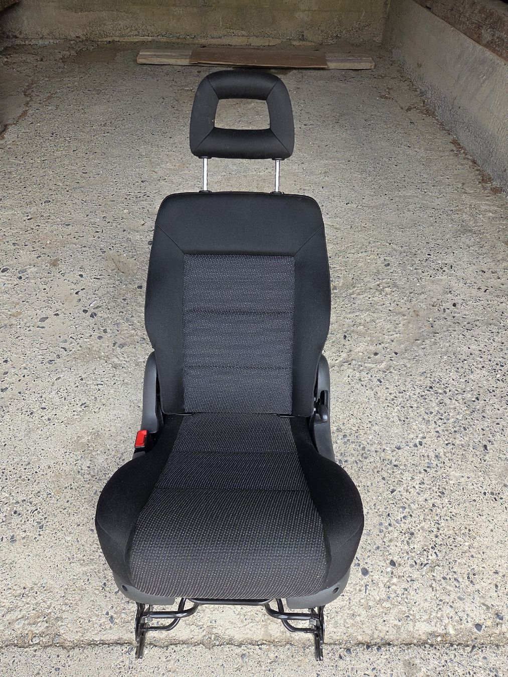 Seat Tutti pezzi di ricambio auto: Autositz zu Seat Alhambra/VW Sharan – Usato da Reitnau venduto da Bluepower98