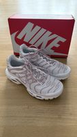 Nike Damen Schuhe Air Max Plus Gr. 38 neu
