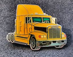 CC649 - Pin LKW Truck Zugmaschine - Freightliner?