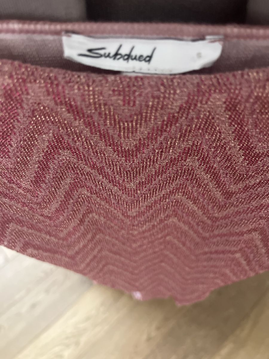 Blusen, T-Shirts & Tops: Subdued pink body size S – Gebraucht aus Rüschlikon von ant_5v7g 1