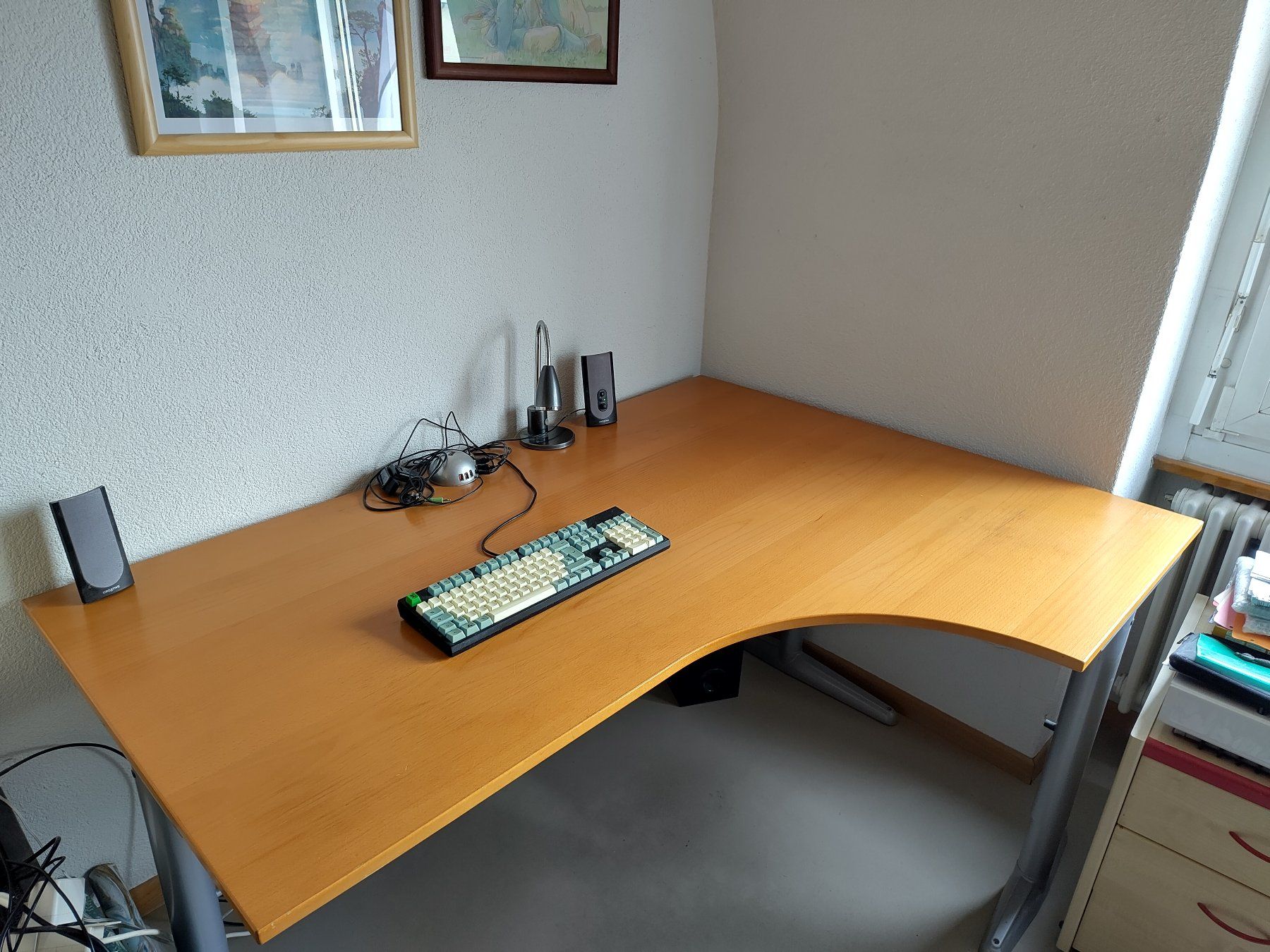Schreibtische: Schreibtisch L-Förmig – Gebraucht aus Zürich von sas_275z