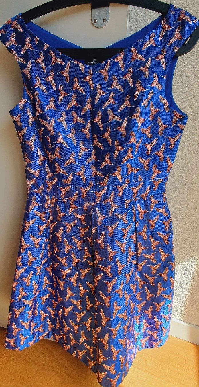 Kleider: Wunderschönes Cocktailkleid Gr 36 – Gebraucht aus Riehen von Sarmatia 1