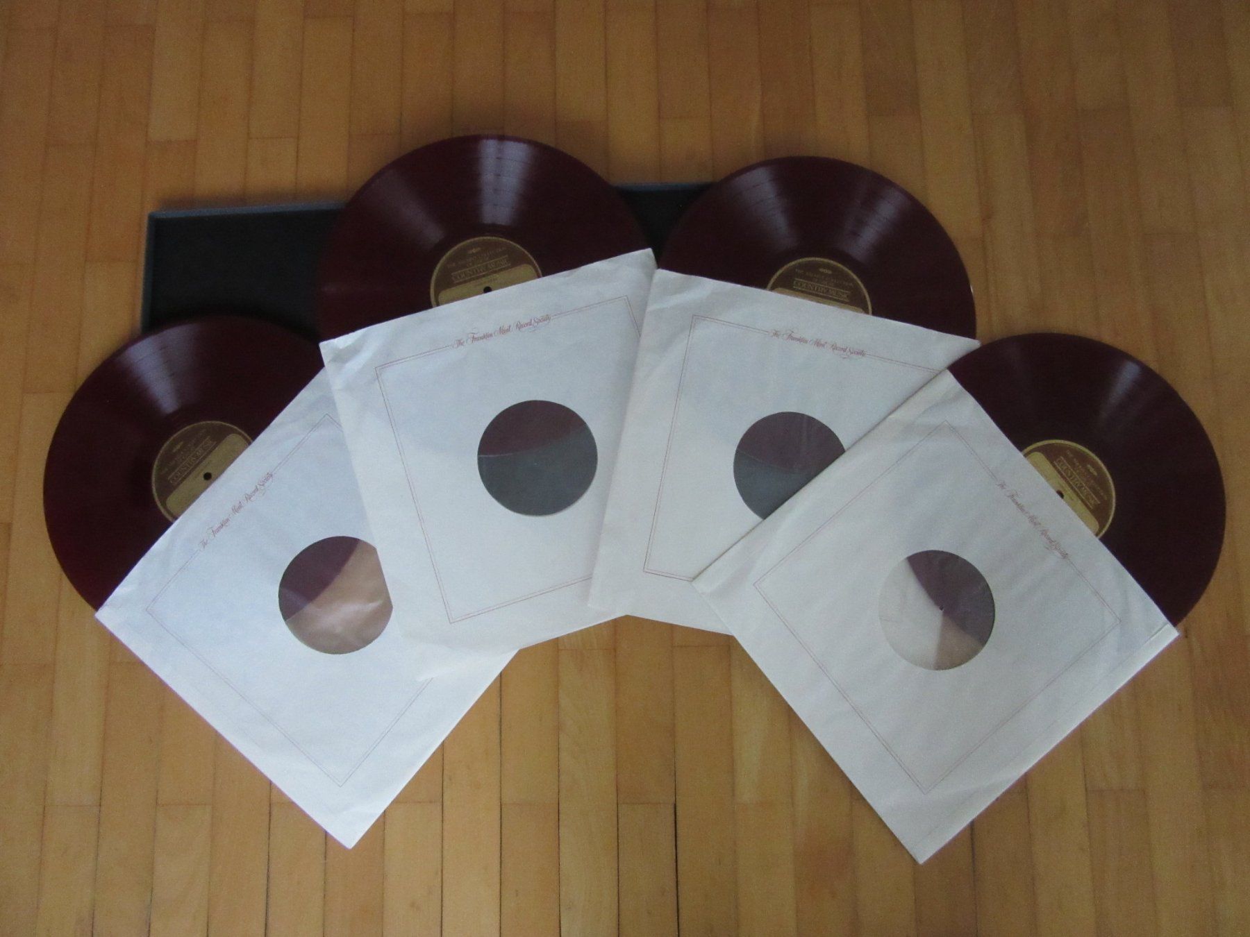 Schallplatten: Box-Set mit 4 Langspielplatten "JOHNNY CASH / GEORGE JONES" – Gebraucht aus Degersheim von Tforelle 2