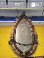 Pferde-Kumet mit Spiegel Leder Holz Metall Kette Antik !