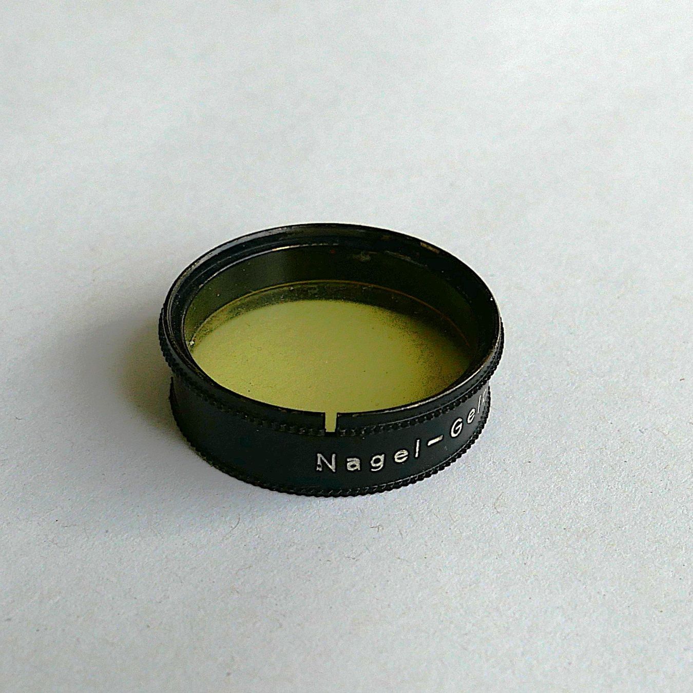 Filtri: Nagel Pupille (Leica) Filter – Usato da Bern venduto da martinluzi
