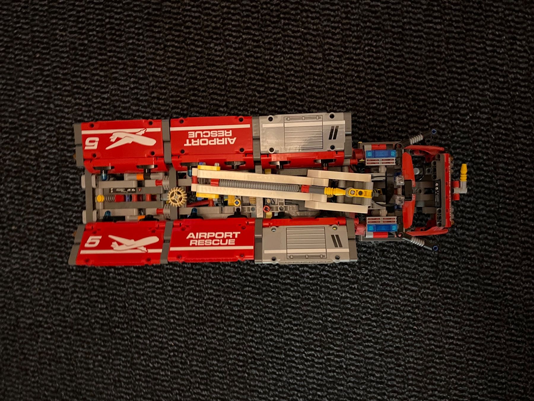 Lego Kit di costruzioni: Lego Technic 42068 – Usato da Roggwil BE venduto da KarotteV 1