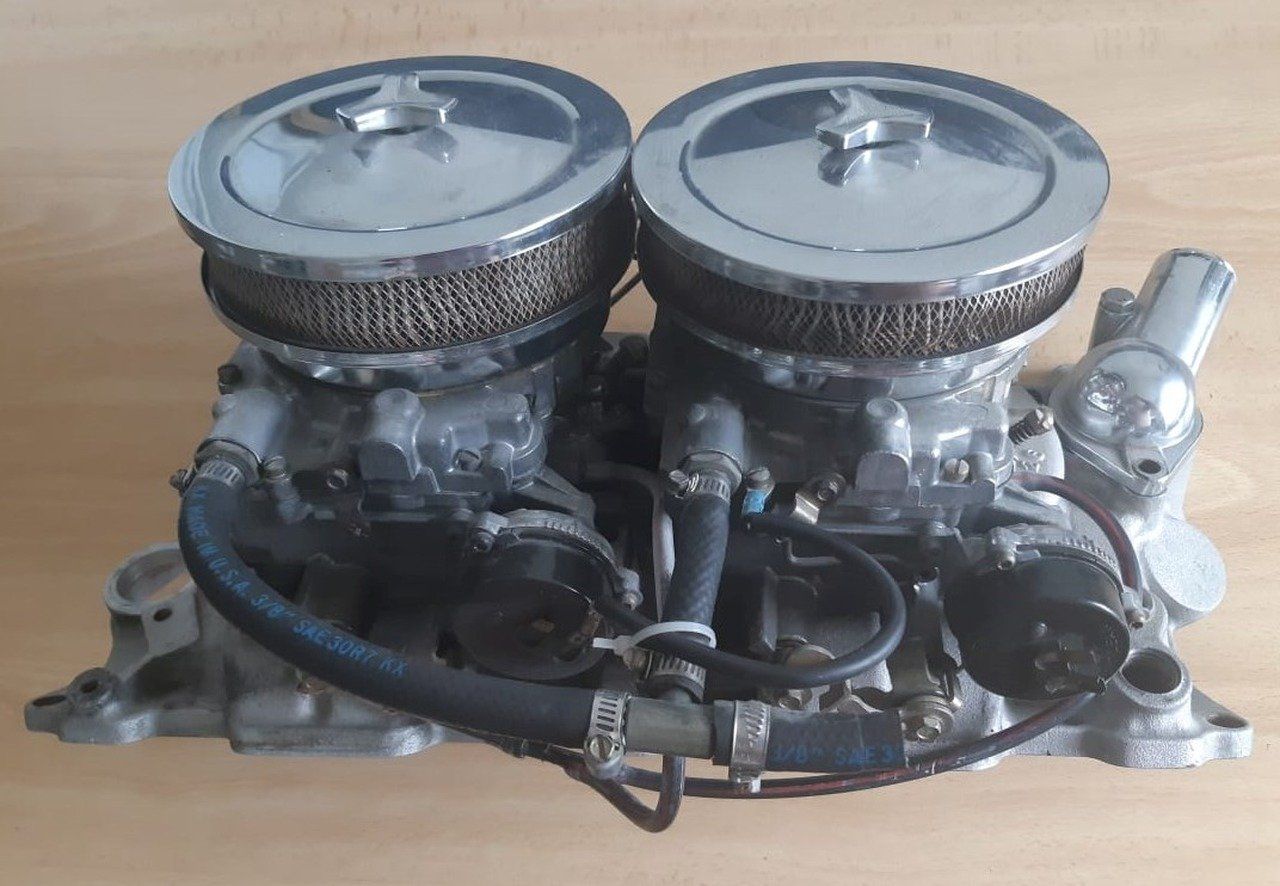 Chevrolet Tutti pezzi di ricambio auto: Ansaugspinne mit 2x 4fach Vergaser  GM – Usato da Niedergösgen venduto da usc_8fsx 1