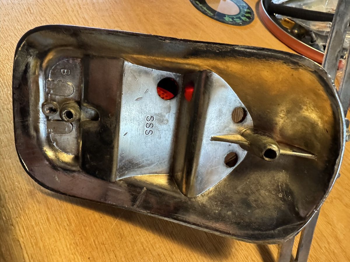Harley-Davidson Tutti i ricambio per moto: Harley Davidson Thombstone Rücklicht, Flathead, Panhead – Usato da Aathal-Seegräben venduto da Romeo8607 2