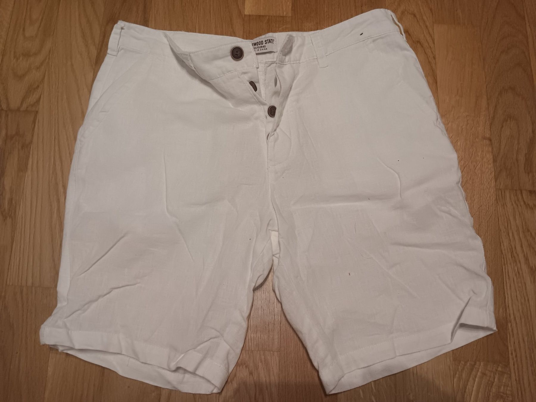 Hosen: Herren  kurze Hose ,W32/ EUR 40 – Neu (gemäss Beschreibung) aus Oftringen von Jul.ia