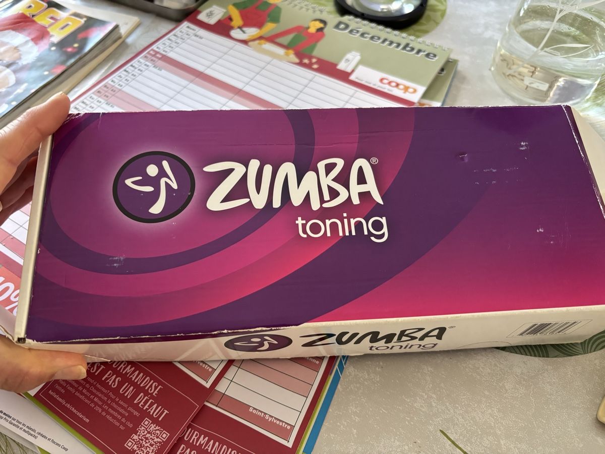 Hanteln & Gewichte: Zumba toning sticks – Gebraucht aus Corcelles-près-Payerne von est_2zs9