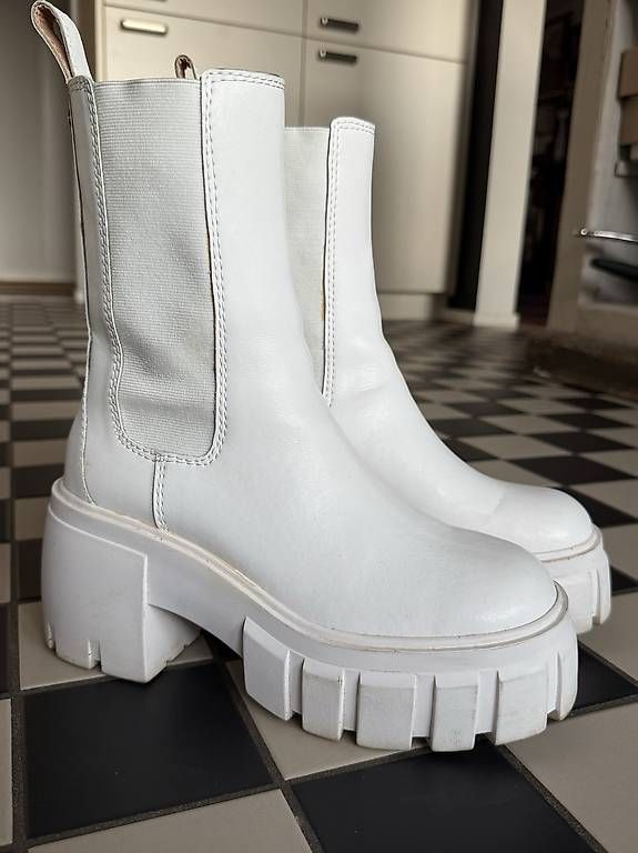 Scarpe da donna: Steve Madden Boots GR 39 – Usato da Dübendorf venduto da lilasonderbar