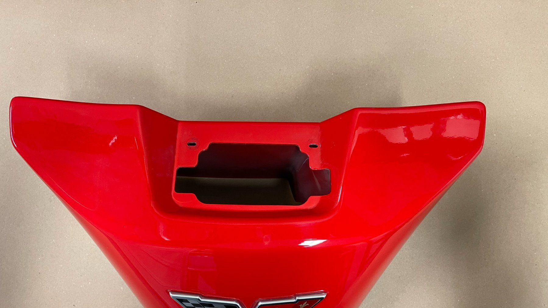 Chevrolet Accessori per altri veicoli: Chevrolet Corvette C6 Waterfall Convertible – Usato da Spreitenbach venduto da Hemilex 2