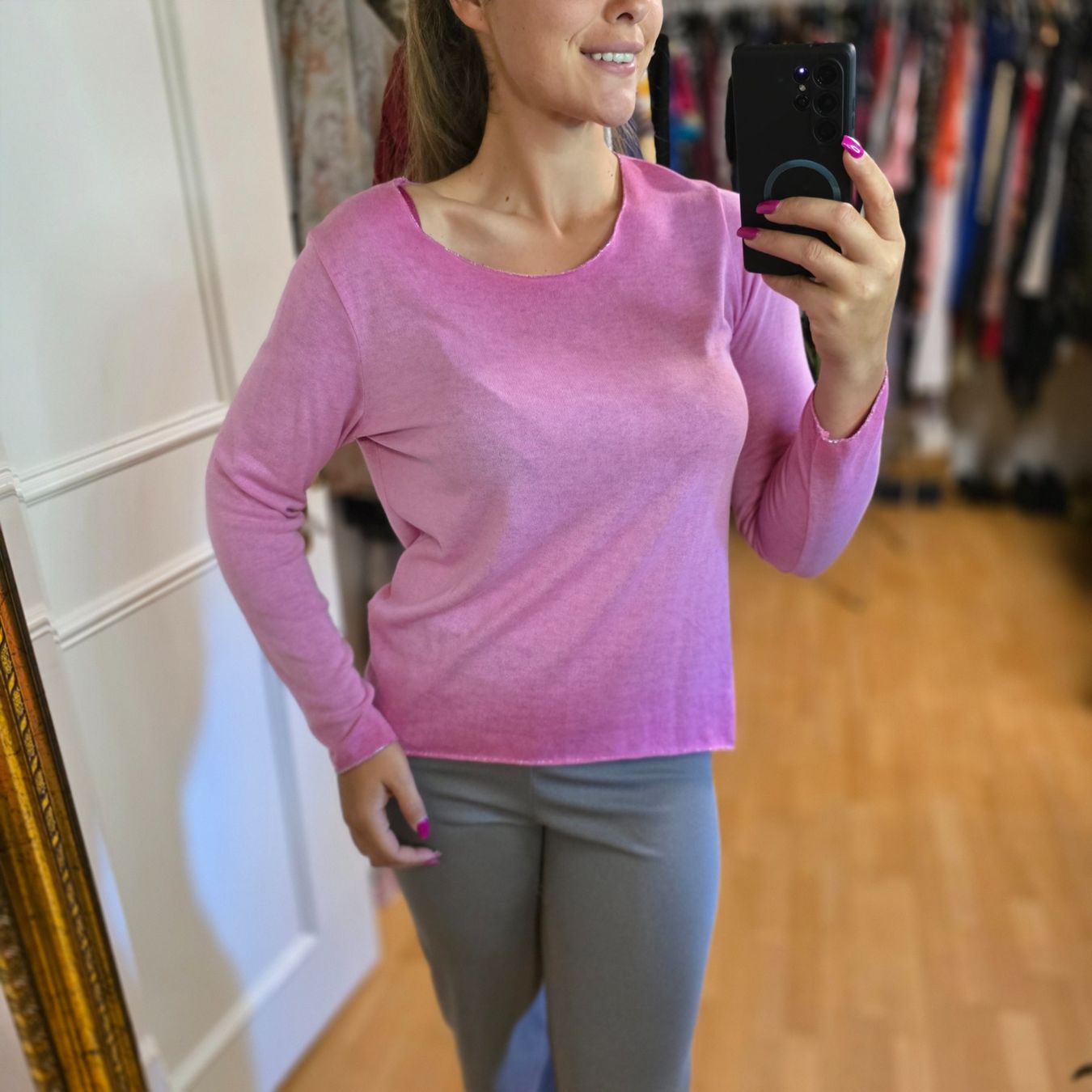 Pullover & Sweatshirts: Pullover, Gr. 38/40, Rosa , Top Zustand! – Gebraucht aus Wald ZH von CapLux