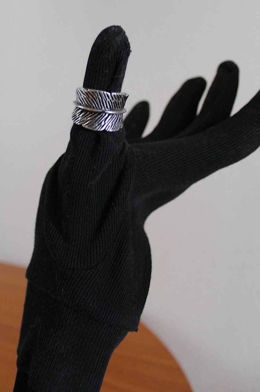 Anelli: Modeschmuck Ring Blatt, – Usato da Locarno venduto da madame-tus-sauds 2