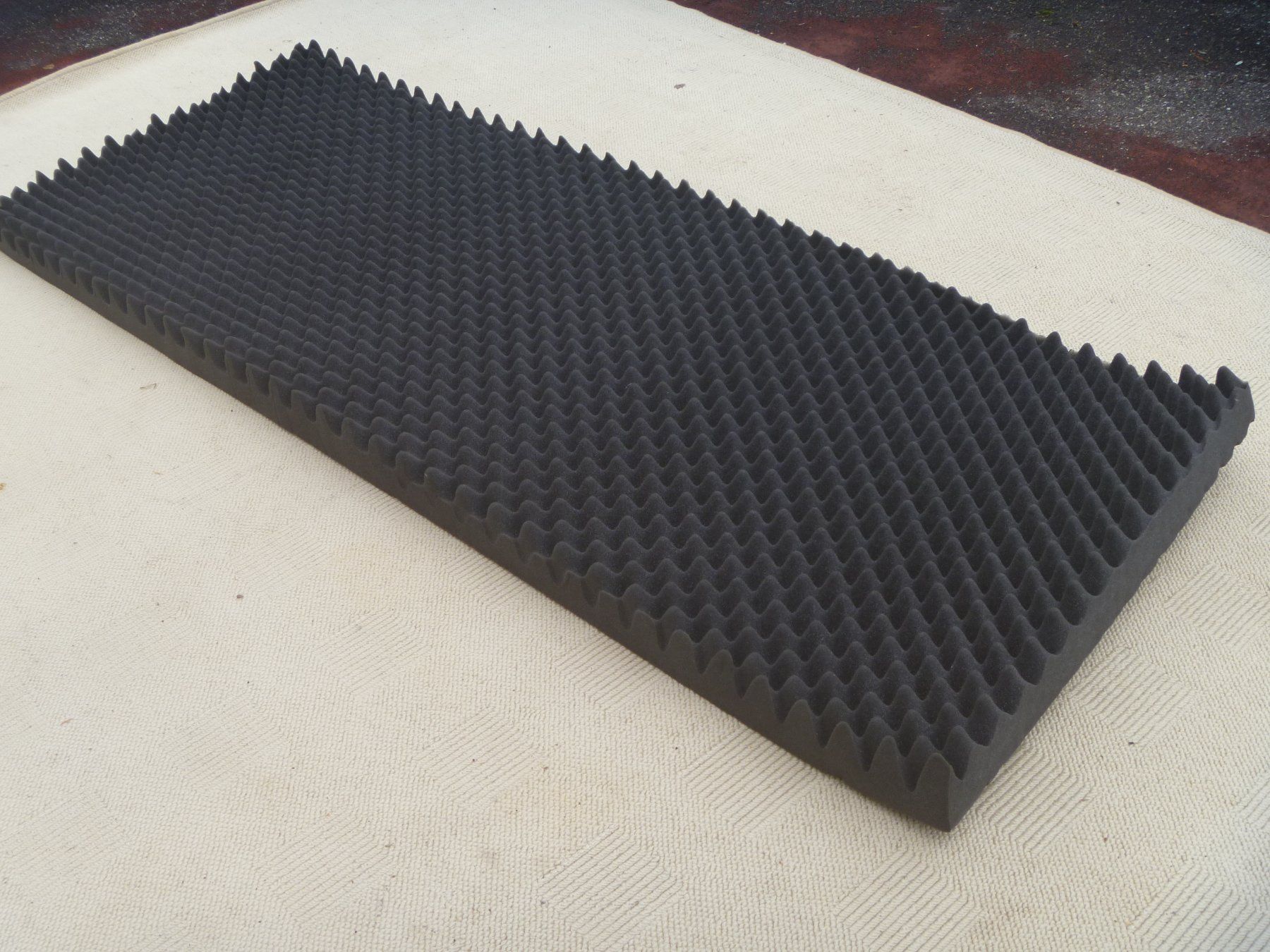 Materassi: Noppen Schaummatratze 180cm x 70cm – Usato da Rüti ZH venduto da baumchen 1