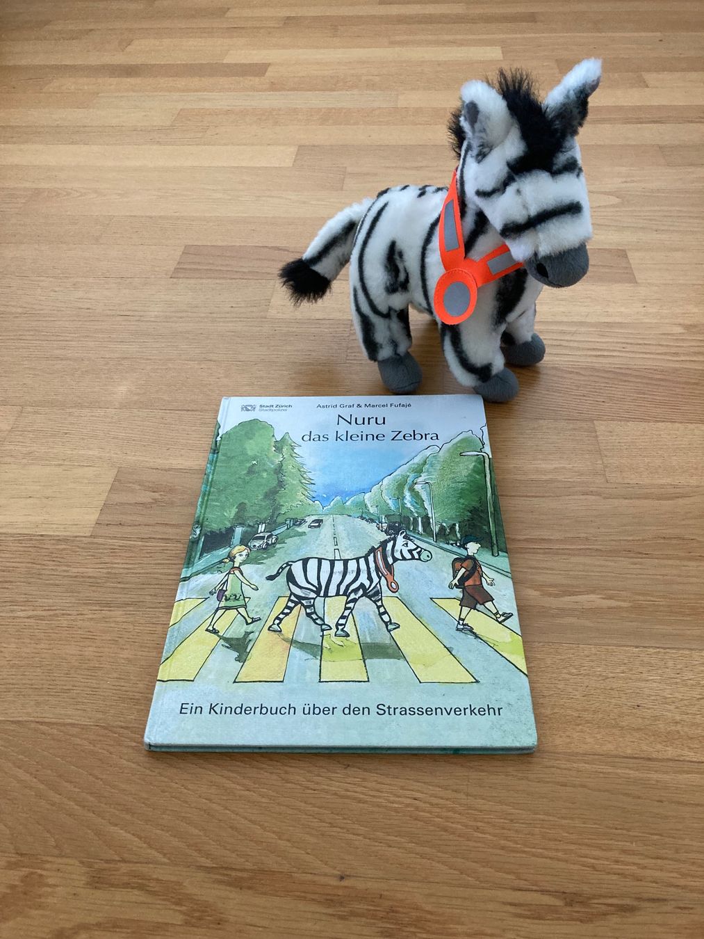 Libri: Nuru das kleine Zebra Set – Usato da Zürich venduto da CoSiMaJa 1
