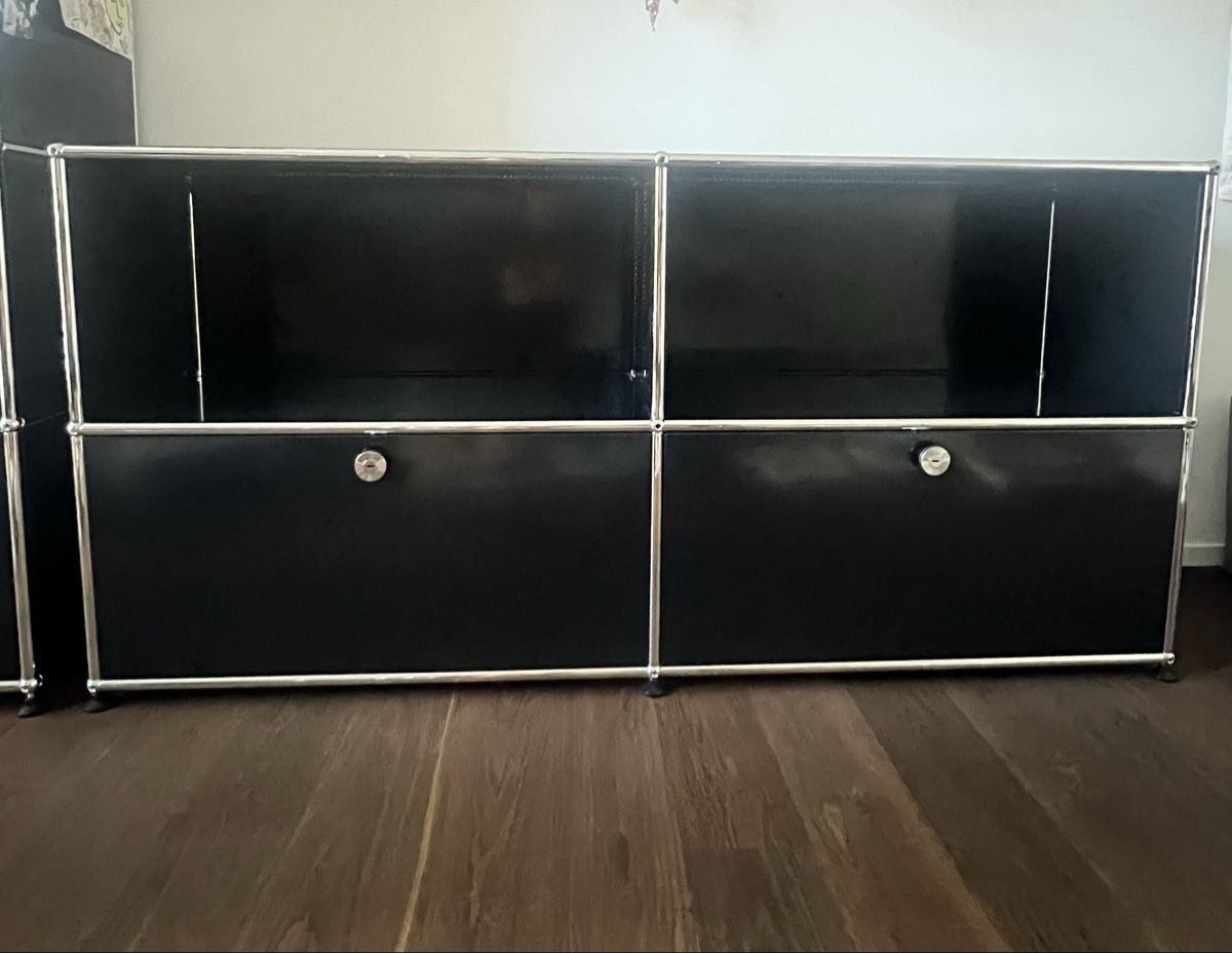 USM Étagères: USM Haller Kommode schwarz 2x Klapptueren  – D'occasion à Bern par Arteed