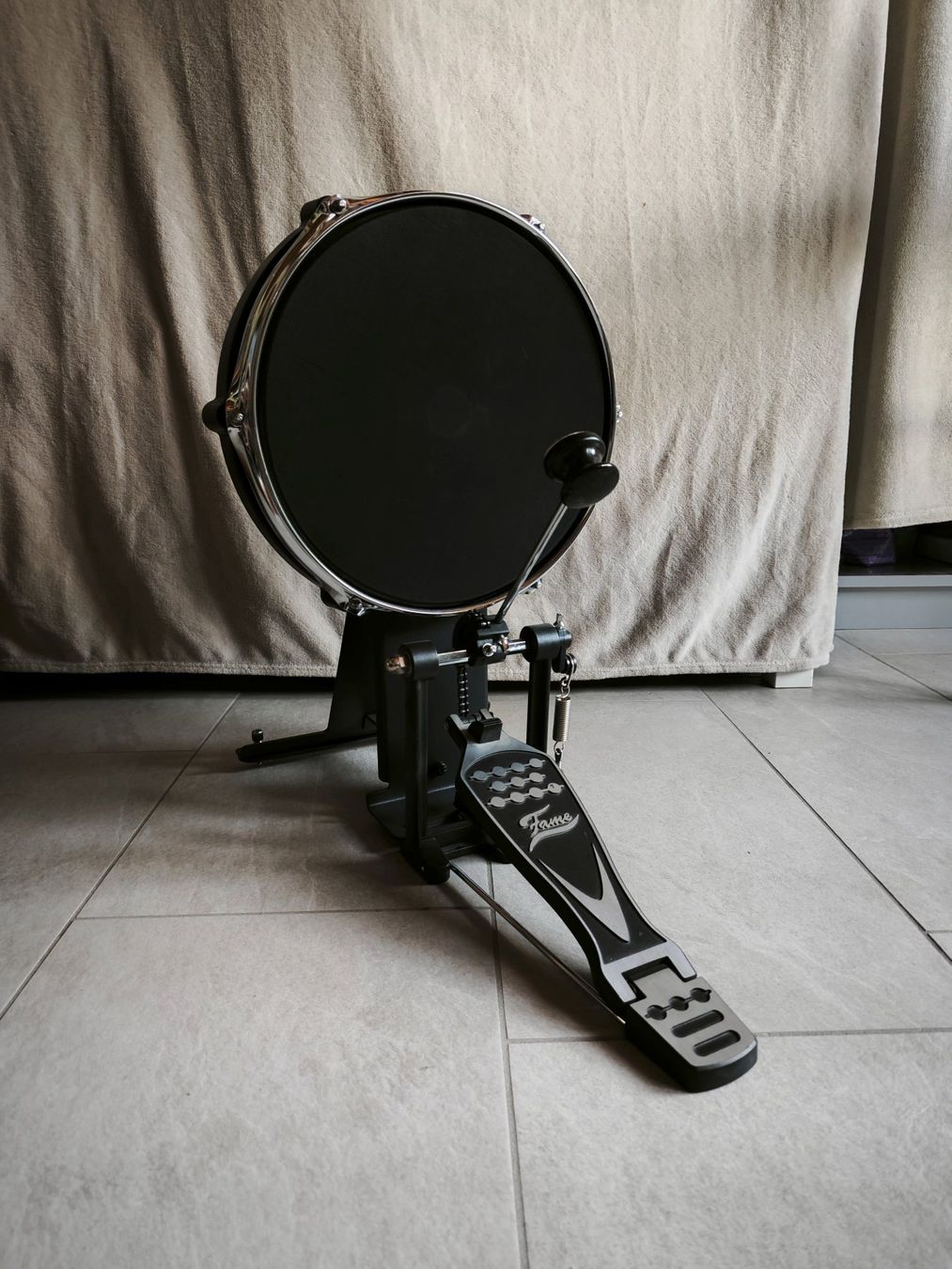Strumenti musicali: Schlagzeug E-Drum FAME mit Zubehör – Usato da Winterthur venduto da Amboss538 5