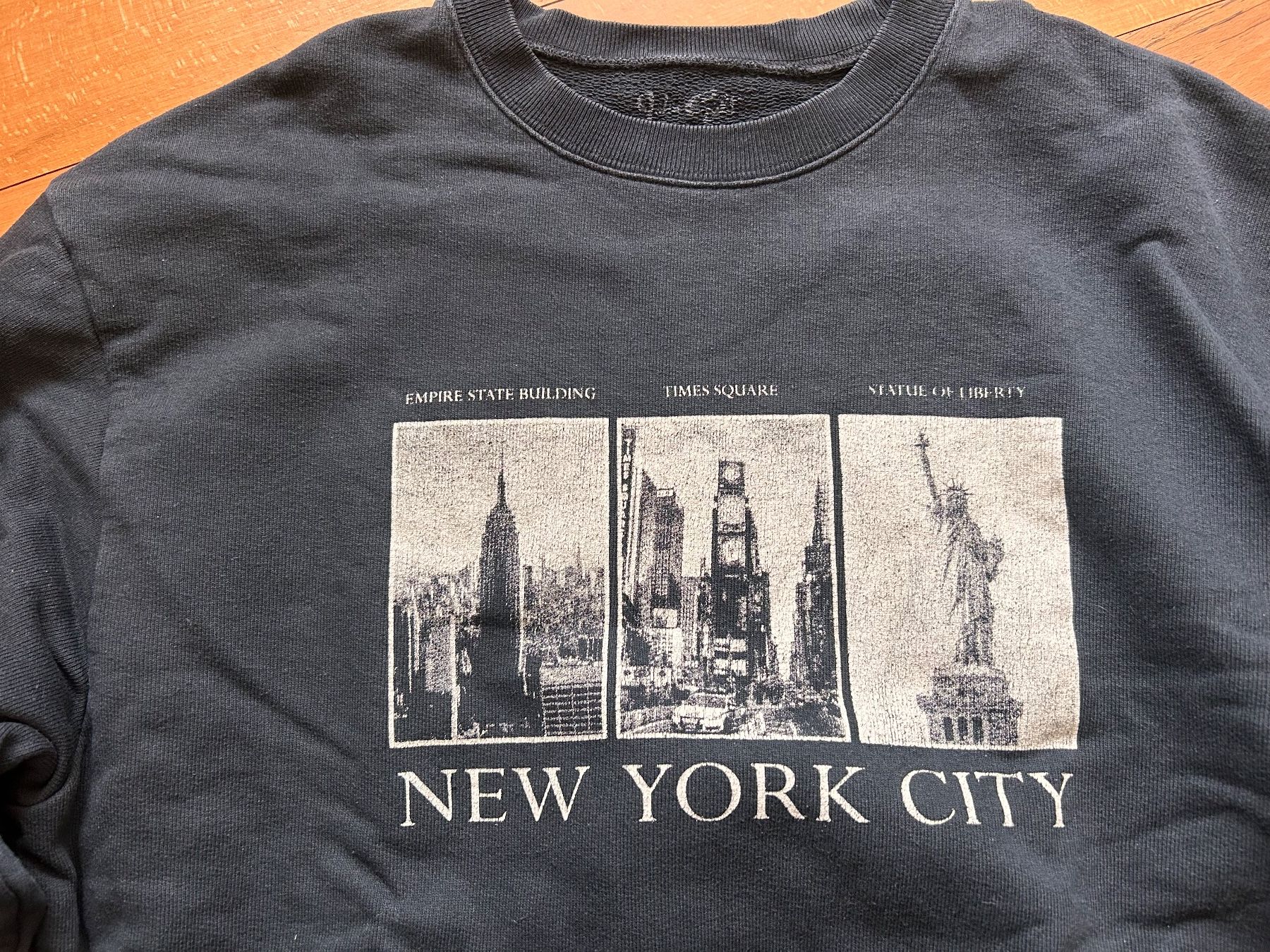 Brandy Melville Maglioni & Felpe: Brandy Melville Pulli wenig getragen – Usato da Birsfelden venduto da Pearl10 1