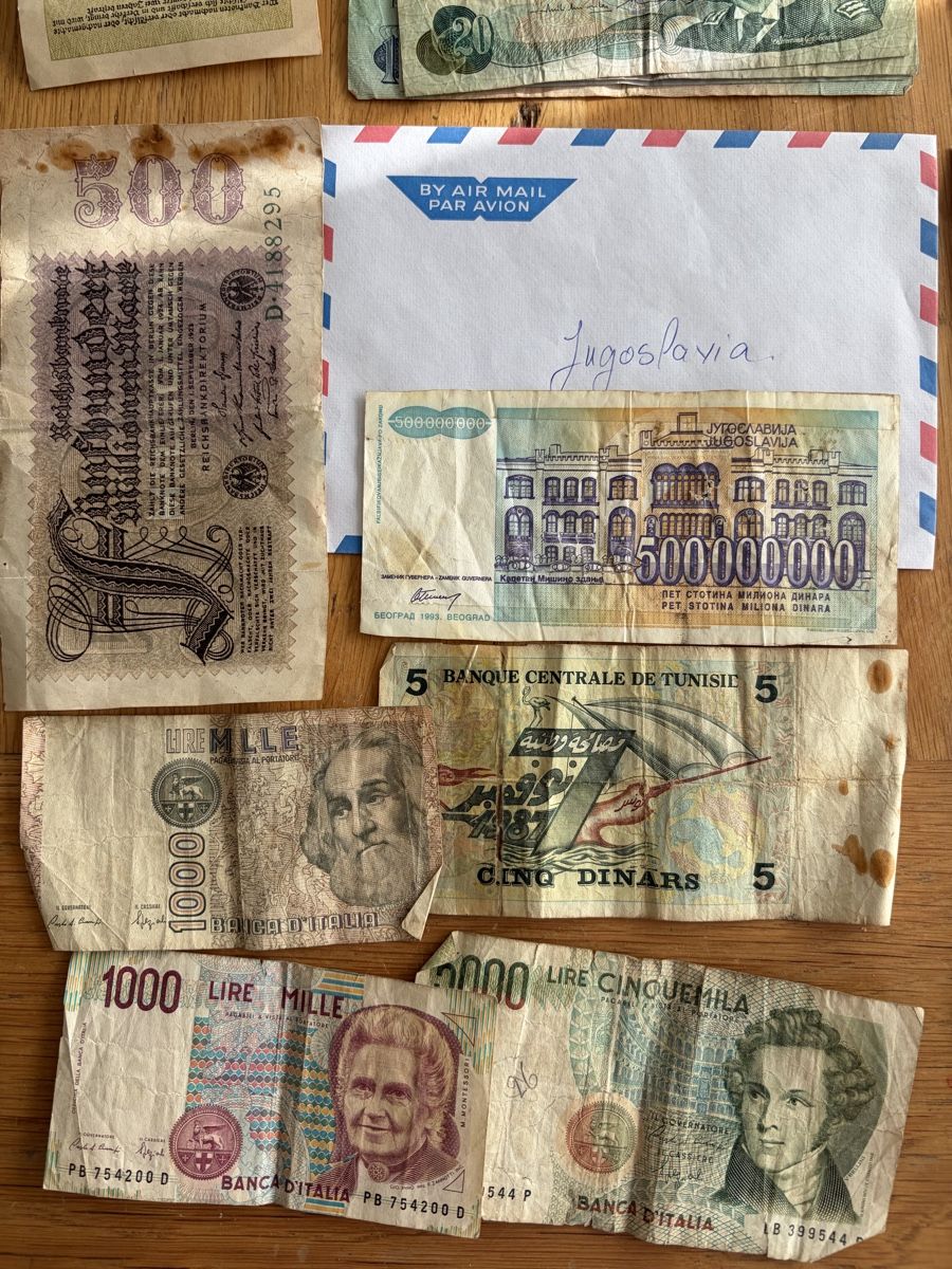 Banknoten: Lot de divers billets de pays différents  – Gebraucht aus Echallens von JAR69 1
