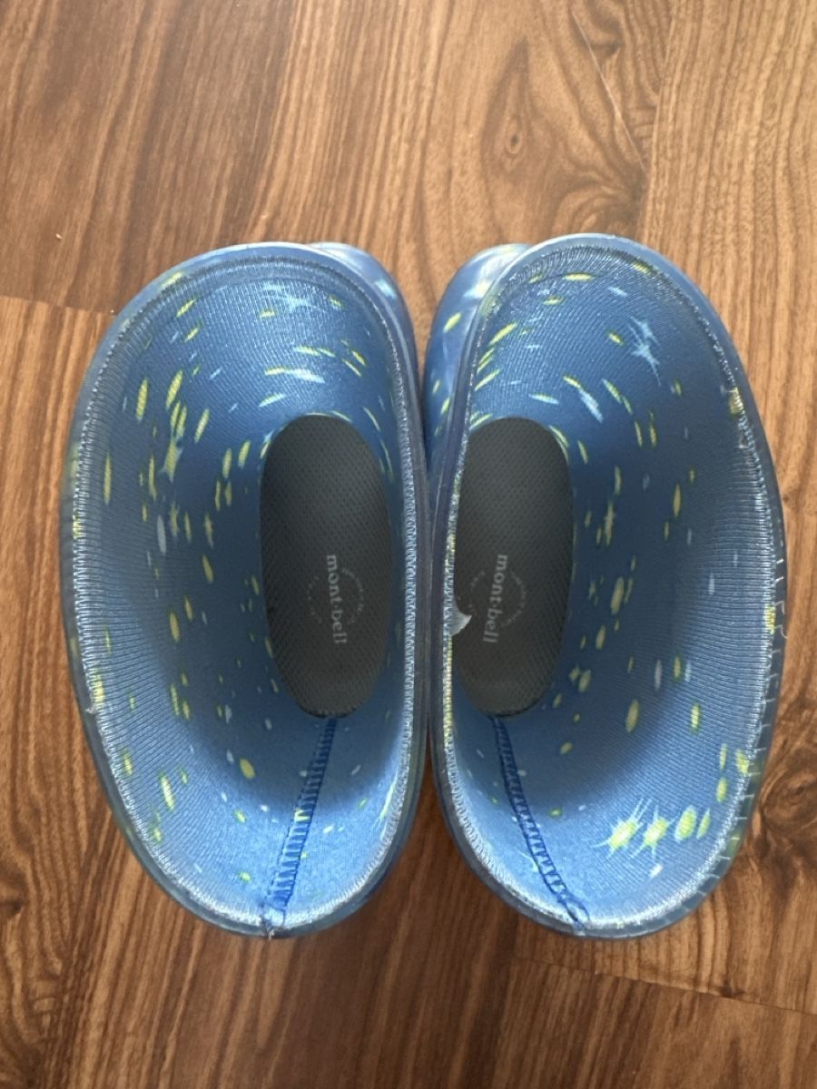 Scarpe per ragazzi: Montbell regenschuhe kinder 24 – Usato da Zermatt venduto da katytesunshine 3