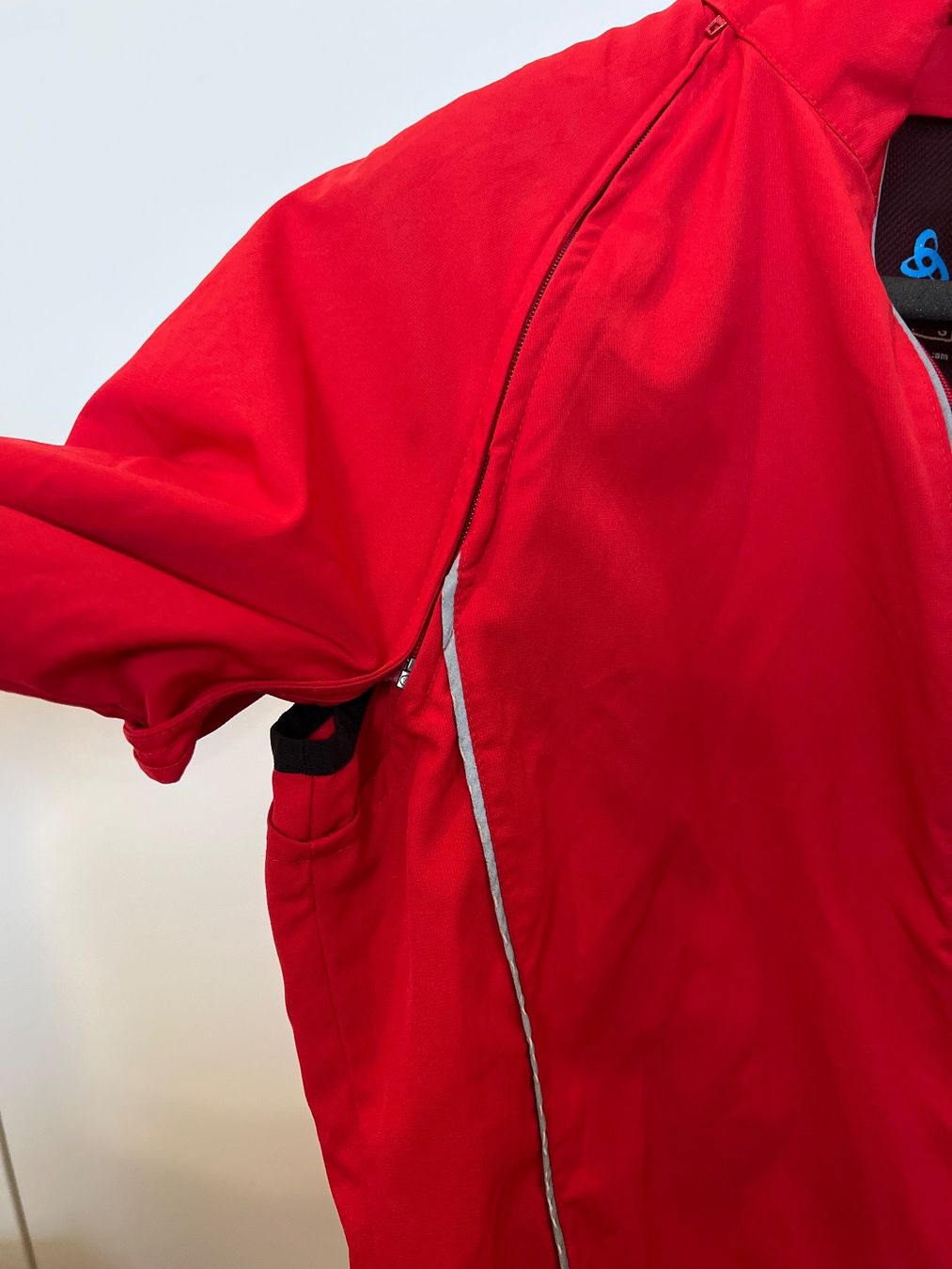 Odlo Jacken: Odlo Jacke – Gebraucht aus Menzingen von Dali2504 2
