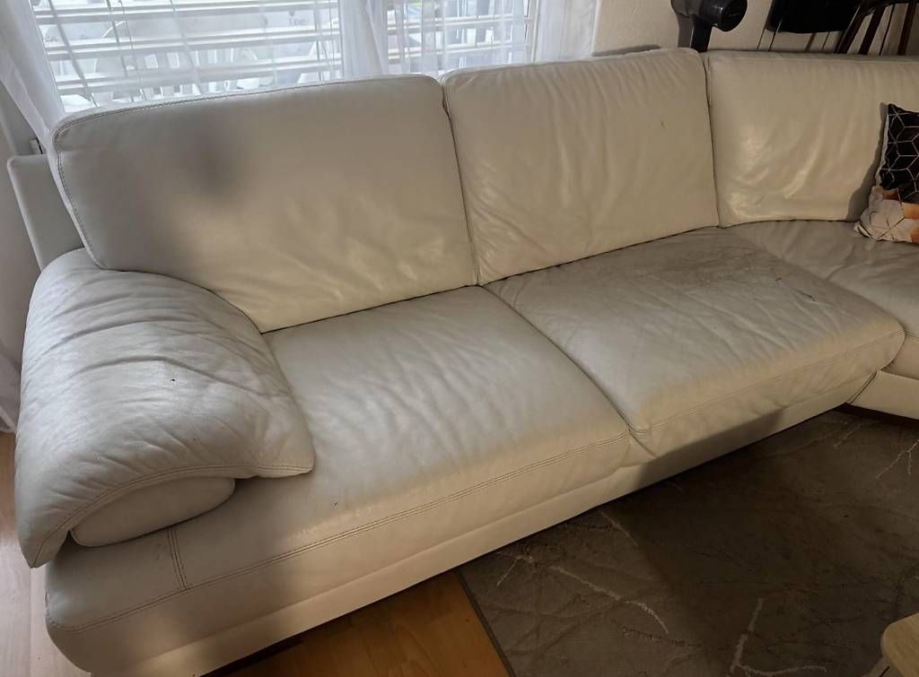 Sofas: GRATIS Ledersofa mit Gebrauchsspure – Gebraucht aus Mühleberg von RobertoMulik