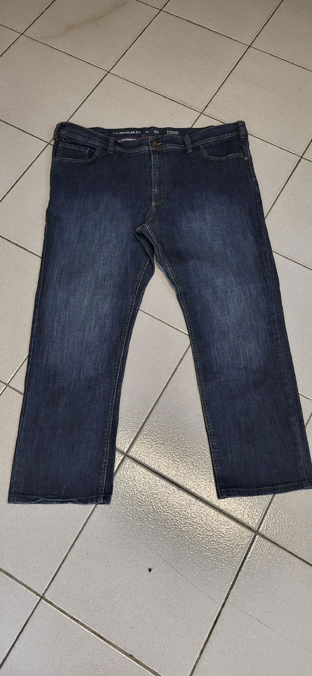 Jeans: C&A The Regular Herren Jeans, Grösse 62 – Usato da Figino venduto da mayam63