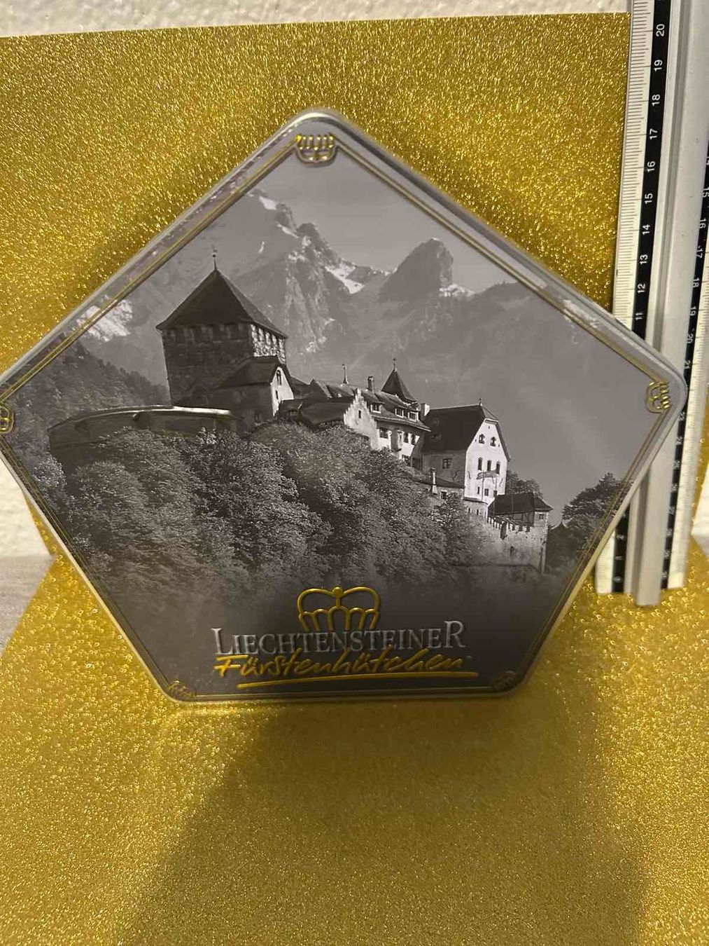 Toutes les décorations: Schöne Vintage Blechdose – D'occasion à Wil SG par Nvik 1