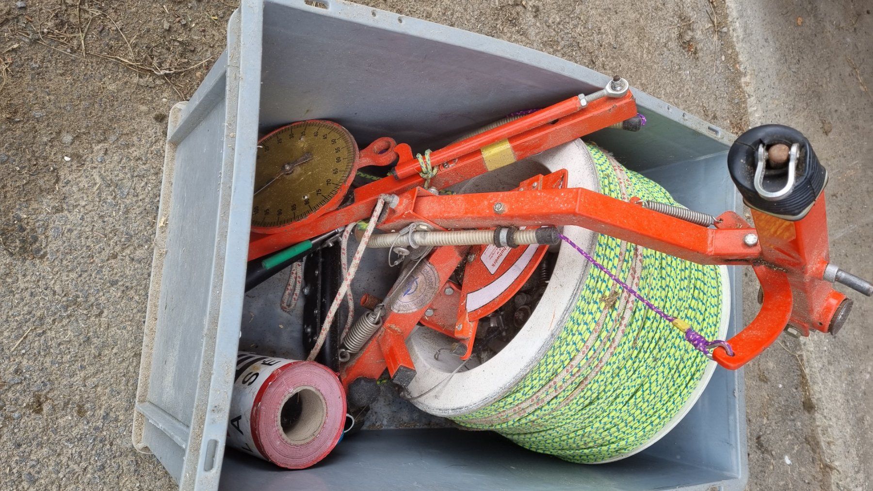 Tutte le macchine: Abrollwinde Schuhwerk – Usato da Einsiedeln venduto da rainbul68 2