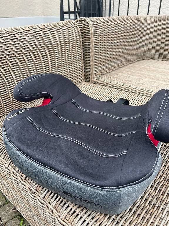 Seggiolini per auto: Sitzerhöher Osann Luxisofix – Usato da Beinwil am See venduto da brigittehug 3