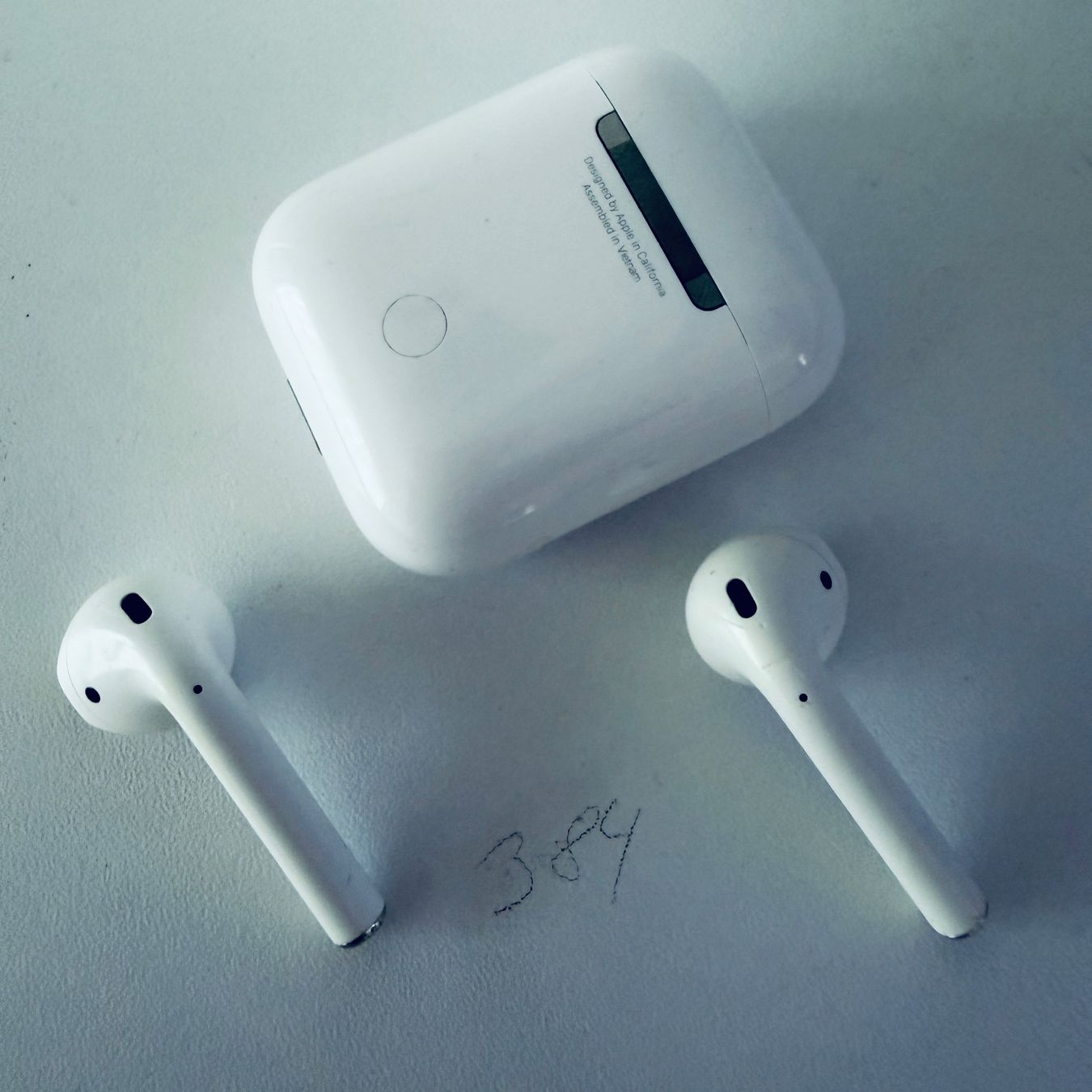 Apple Cuffie: Original Apple AirPods 2 Gen. Wireless Kopfhörer & Case – Usato da Basel venduto da MY.AIRPODS.SHOP 5