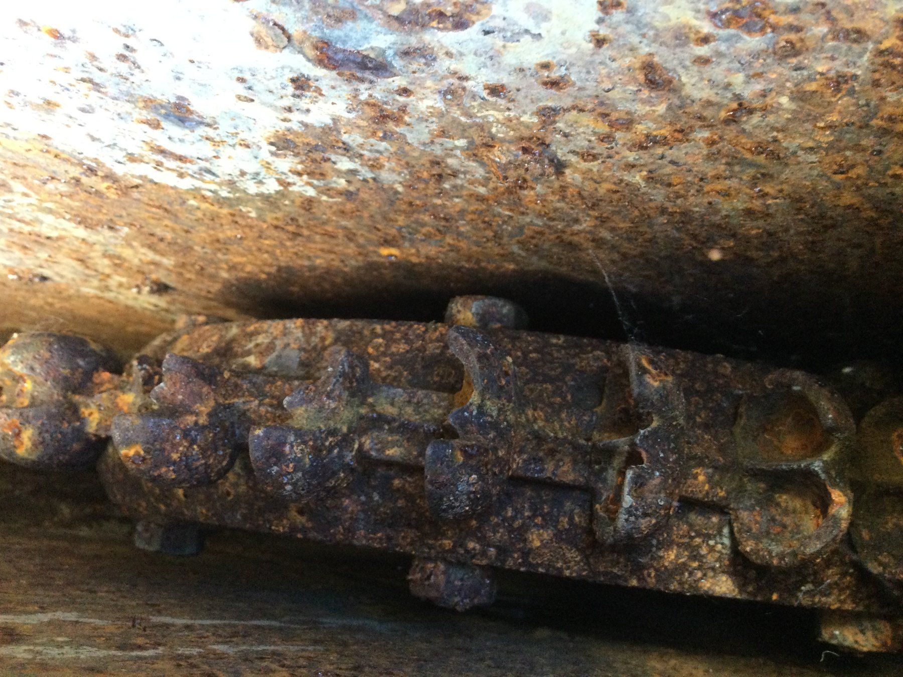 Outils anciens: Alte gebrauchter kleine Wassertrubine – D'occasion à Wangen SZ par kuriosum12 7