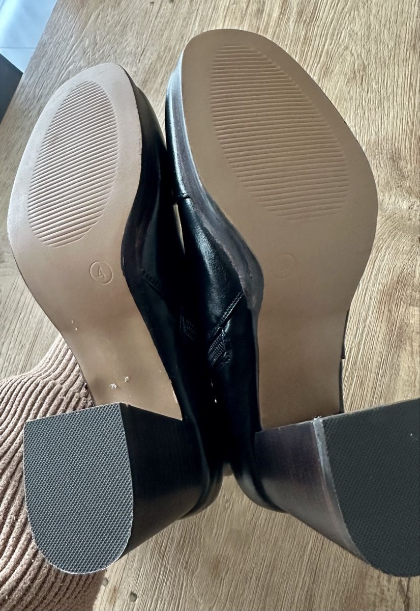 Asos Scarpe da donna: Schwarze Leder-Boots mit Absatz Gr. 37 – Usato da Dänikon ZH venduto da AnniBee 4