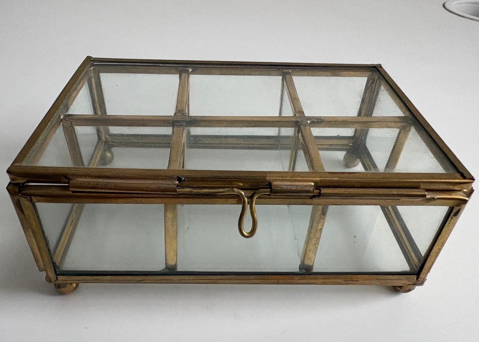 Portagioie: Glas Messing Schmuckkästchen Schmuckschatulle – Usato da Zürich venduto da Pam-Creation