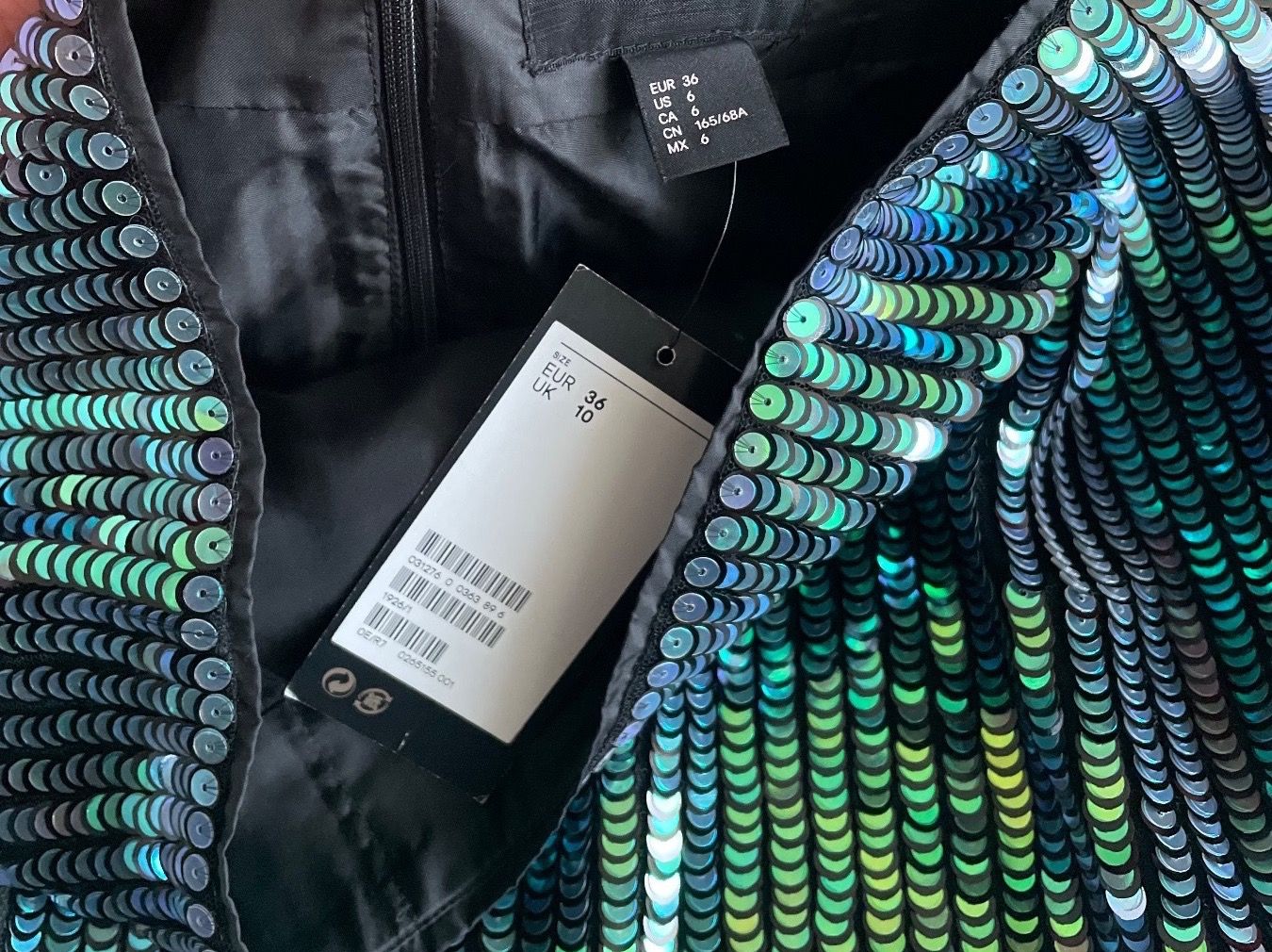 H&M Röcke: Neu Paillettenrock H&M Gr.36 – Neu und originalverpackt aus Felben-Wellhausen von begean 1