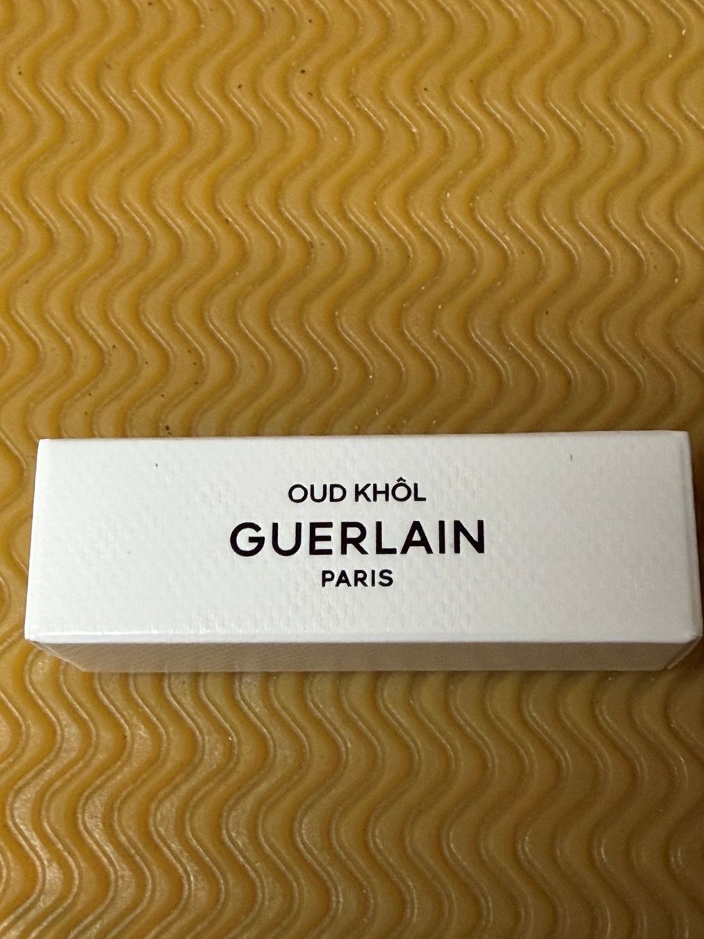 Guerlain Profumi & Eau de Toilette: Guerlain - Oud Khöl – Nuovo e nell'imballaggio originale da fey venduto da Caductilometre