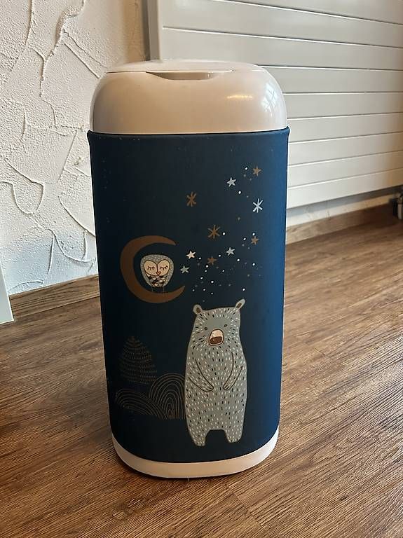 Poubelles: Windeleimer – D'occasion à Schwarzenberg LU par Durri02