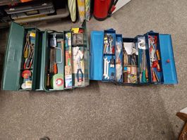 2 Werkzeugkoffer