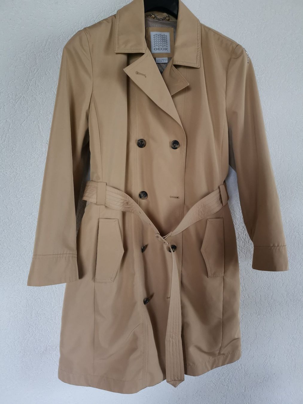 Geox Cappotti: Trench coat Geox Gr. 42 – Nuovo (secondo la descrizione) da Develier venduto da comala66