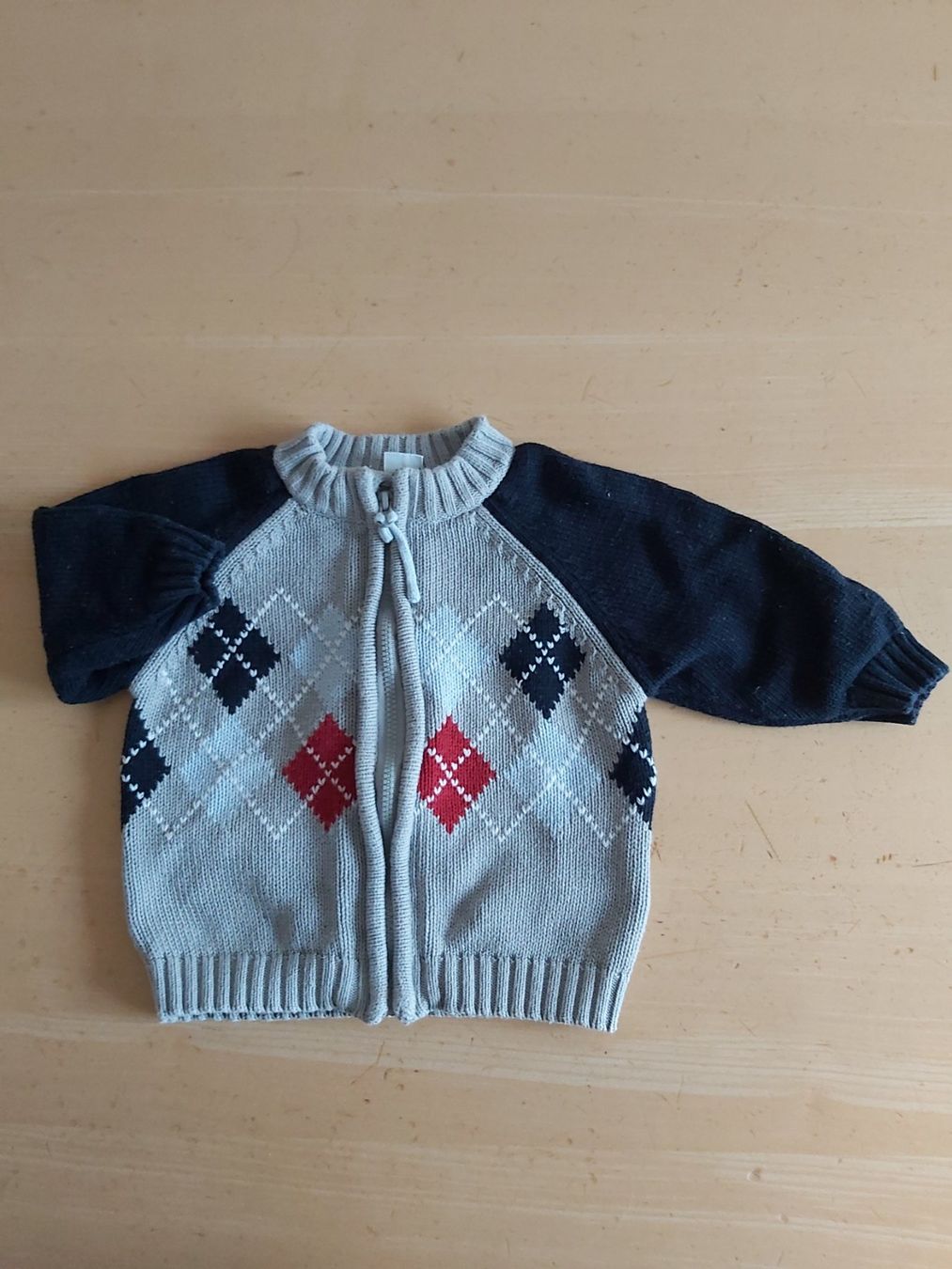 Jacken & Mäntel: Baby Jacke grau mit Muster Gr. 62 – Gebraucht aus Disentis/Mustér von epa_862v