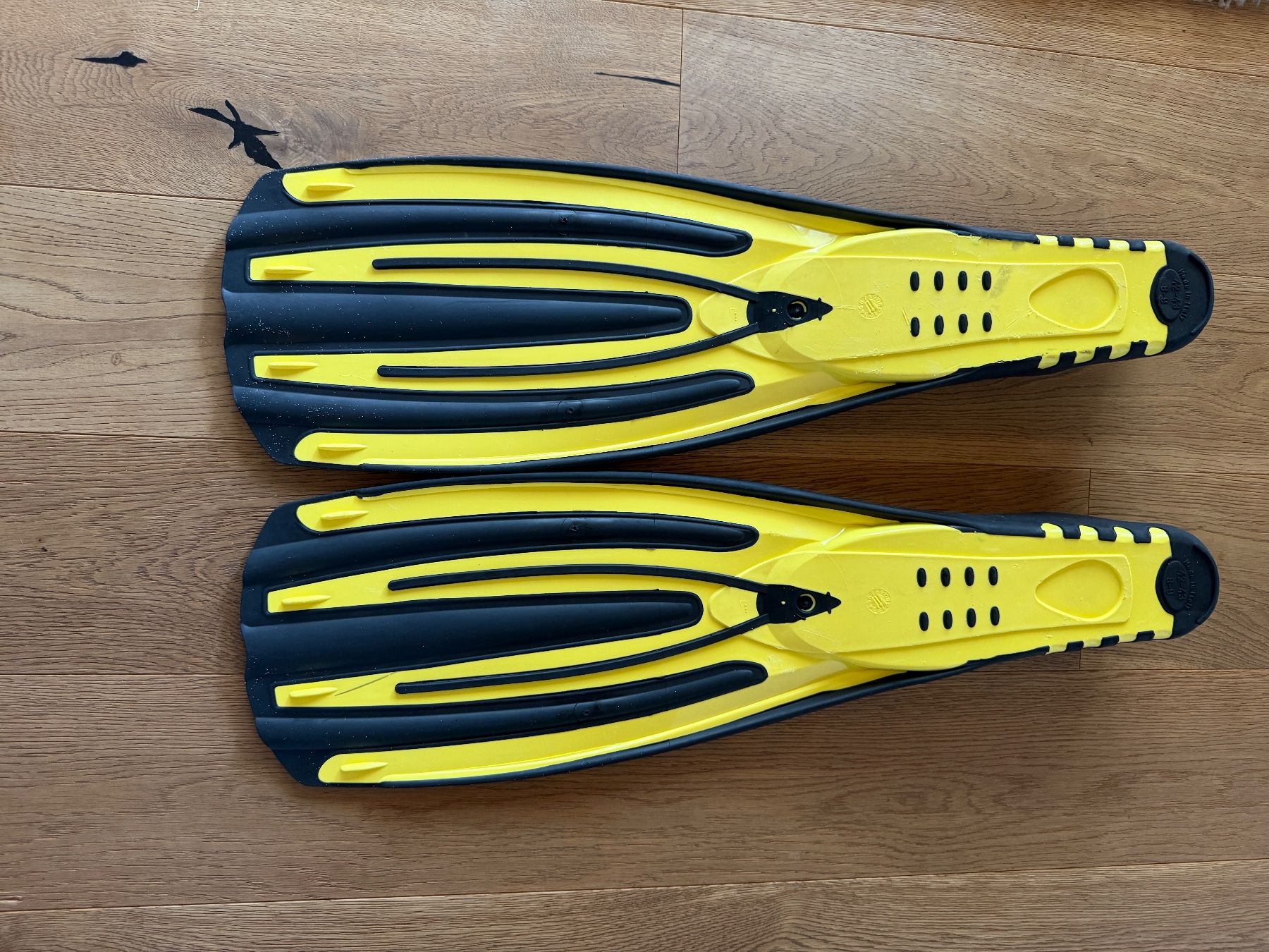 Schwimmbad: Top Schnorchel Set neuwertig Mares Cressi inkl. Flossen – Neu (gemäss Beschreibung) aus Wängi von Hotsigi 5