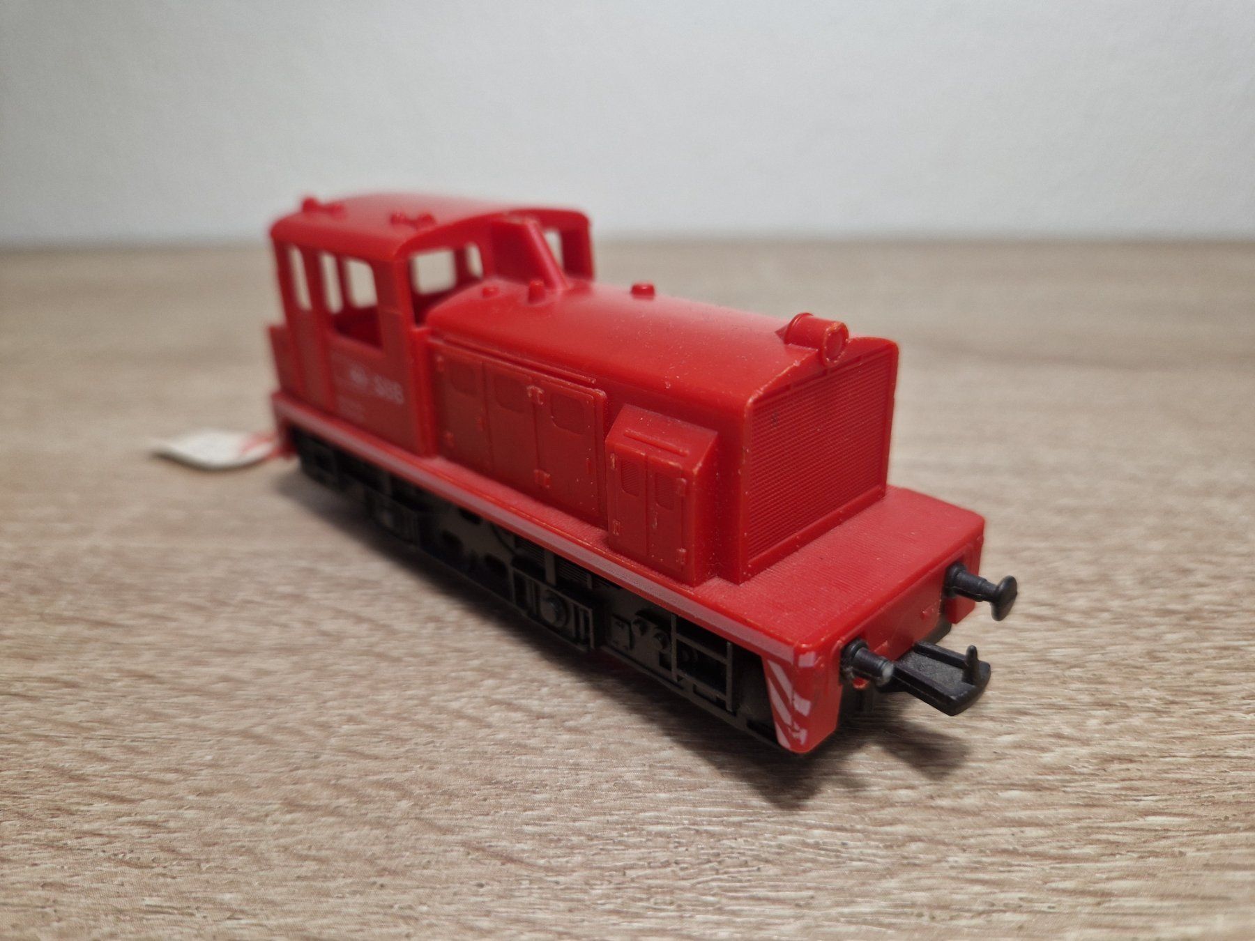 Lima Modellini di ferrovie: Lima Diesellok SBB H0 – Usato da St-Aubin-Sauges venduto da Lo_Go 2